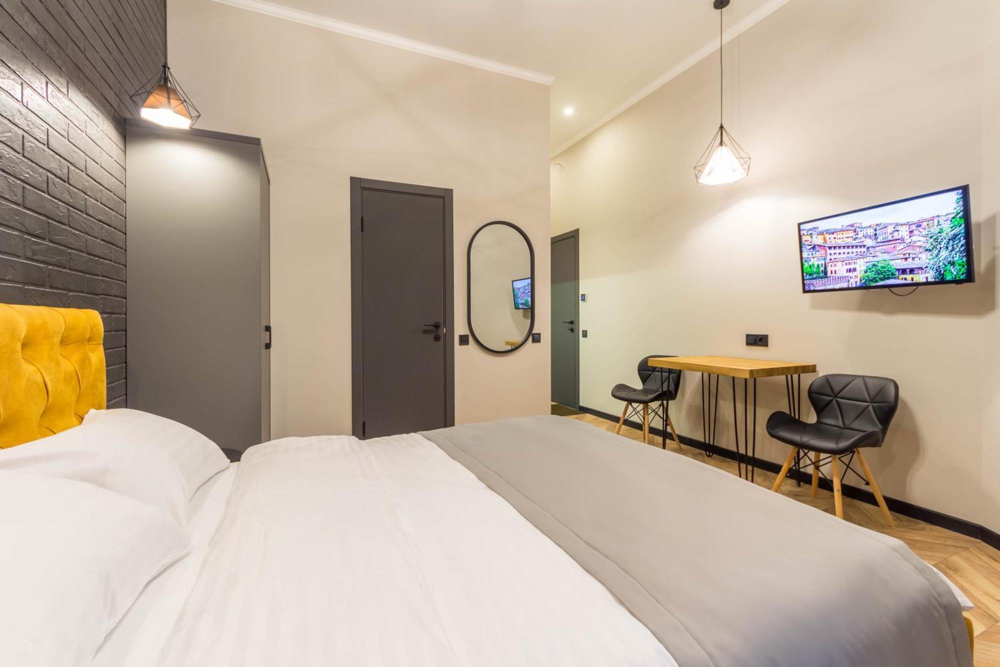 Self Check-In Apartments Maidan Area Kiew Exterior foto