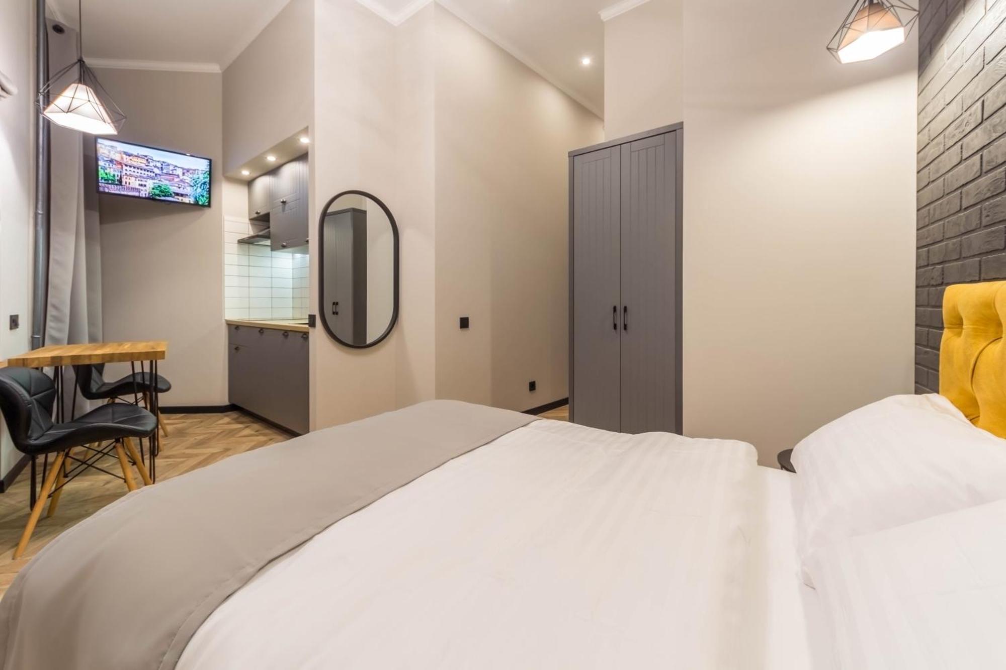 Self Check-In Apartments Maidan Area Kiew Exterior foto