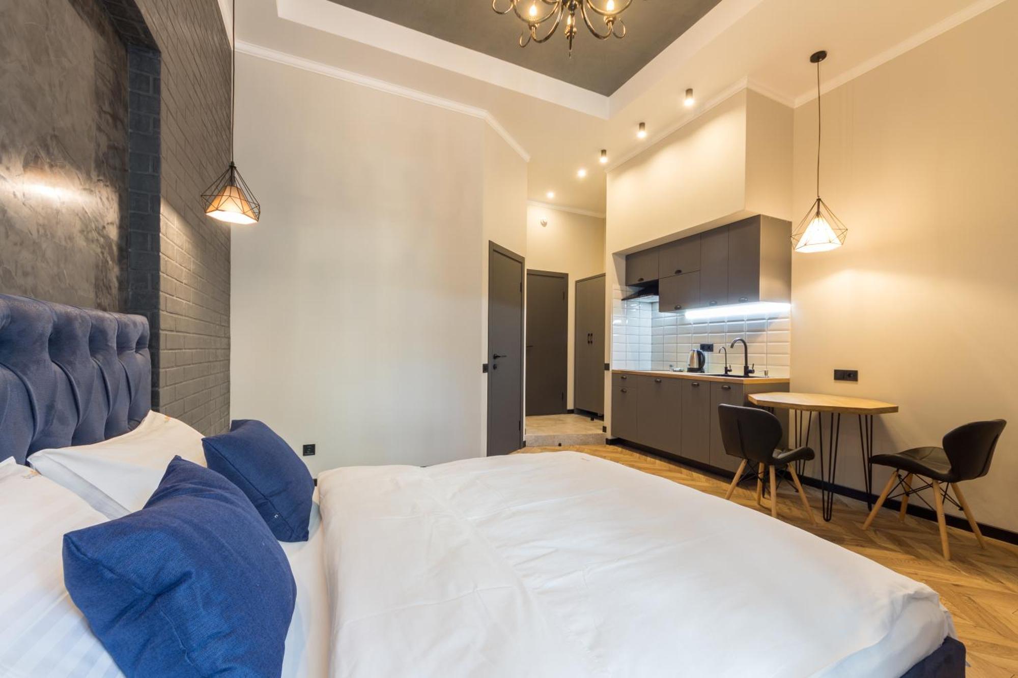 Self Check-In Apartments Maidan Area Kiew Exterior foto